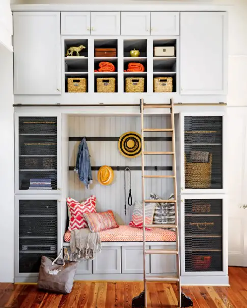 What is a Mudroom? 