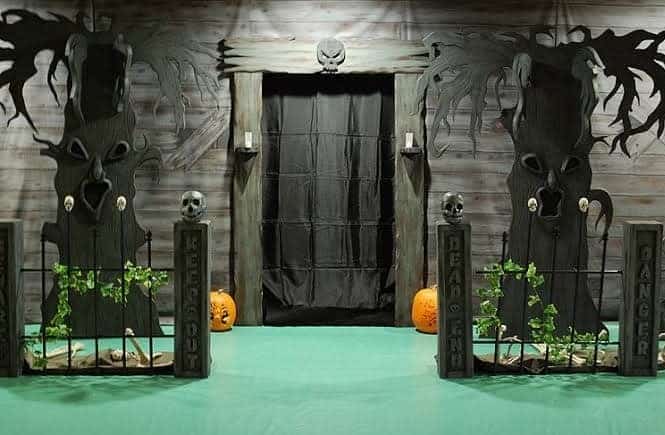 Halloween garage ideas